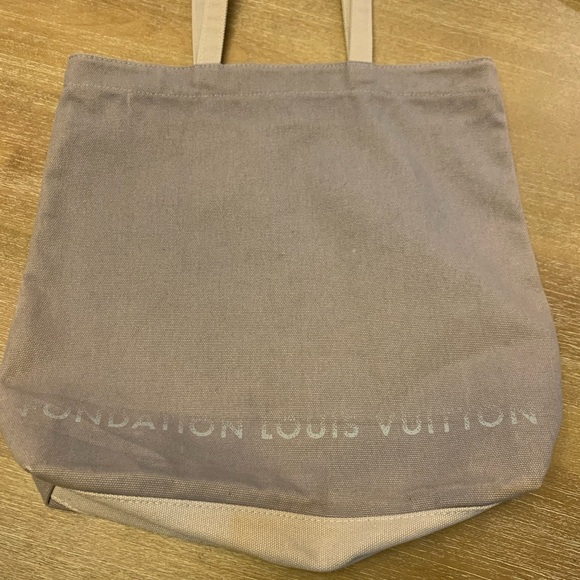 Authentic Louis Vuitton  Foundation Gray Canvas Tote - Picture 11 of 11